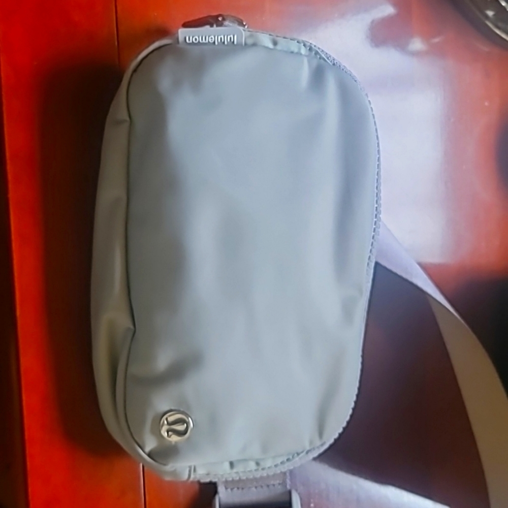 Lululemon belt bag